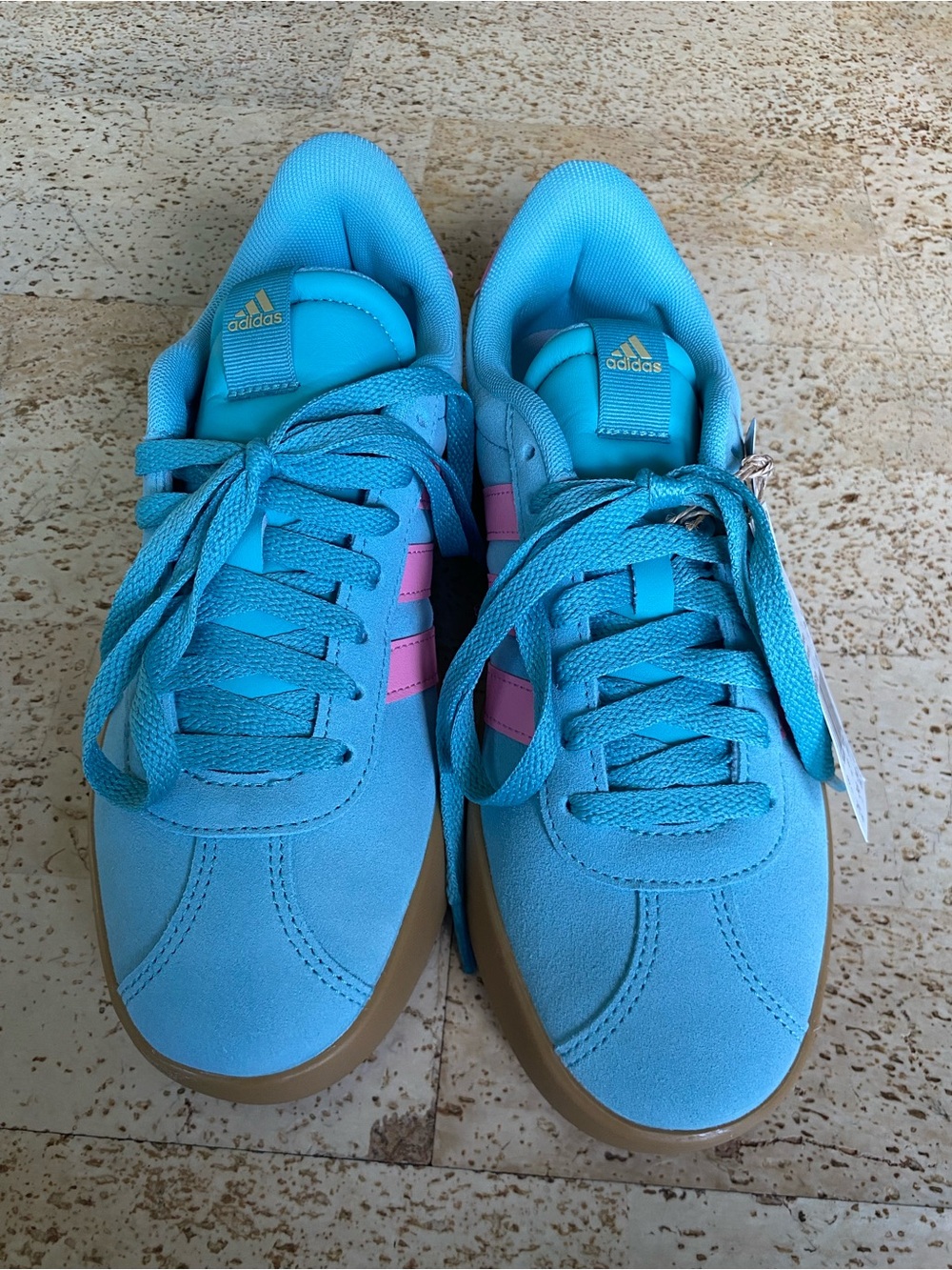 NWT ADIDAS VL Court 3.0 Sneaker Shoes In Mint Pink & Gold Metallic Size 7.5 - Picture 3 of 10